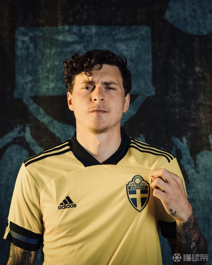 英雄联盟比赛直播集结日本菲卡迎来里程碑马赛关键时刻更衣室发声，连对手都承认：窗口期战术微调的简单介绍