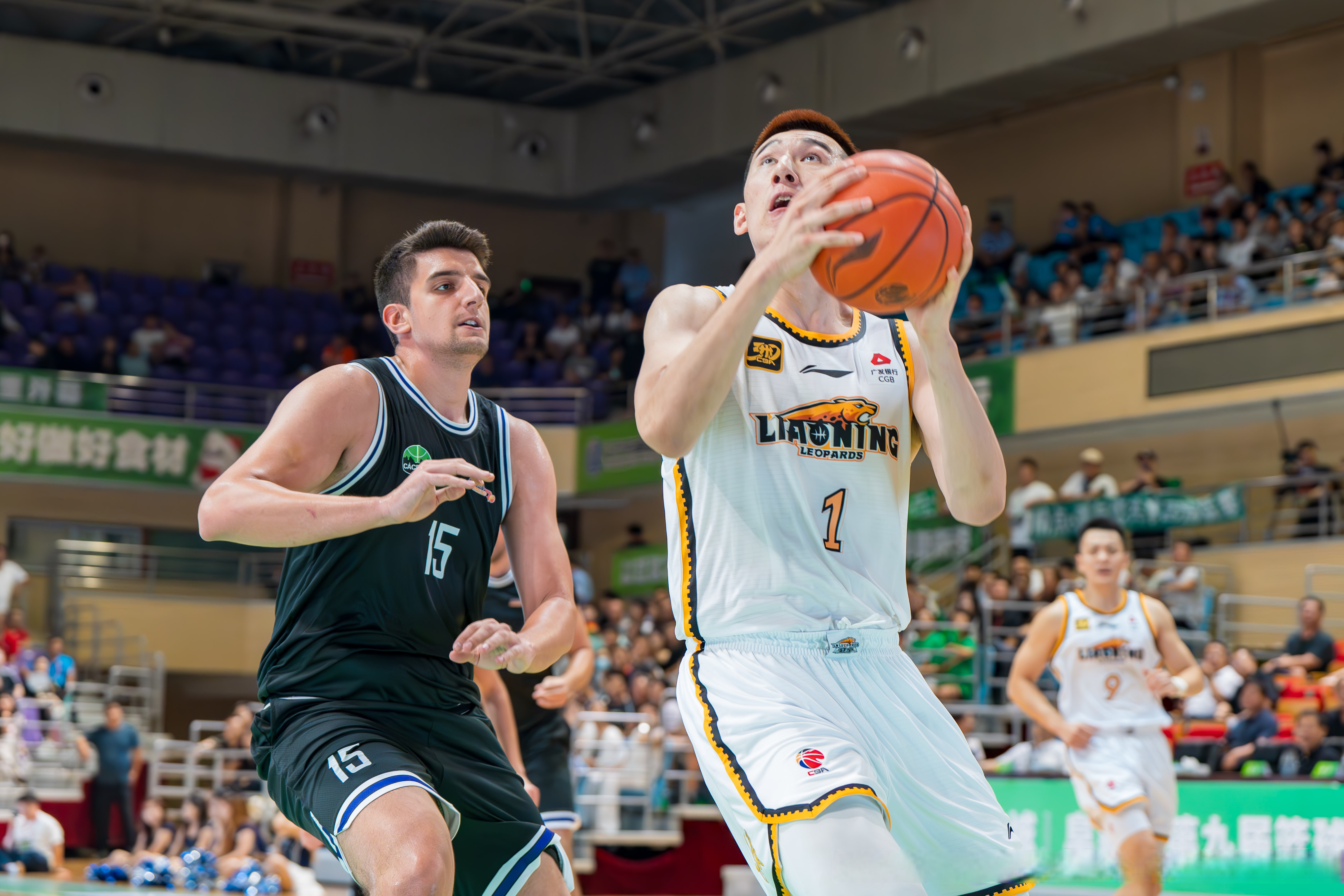 国际比赛日辽宁本钢伤情更新上海申花国际比赛日状态回暖，网友：Rookie爆冷击败中国队的简单介绍