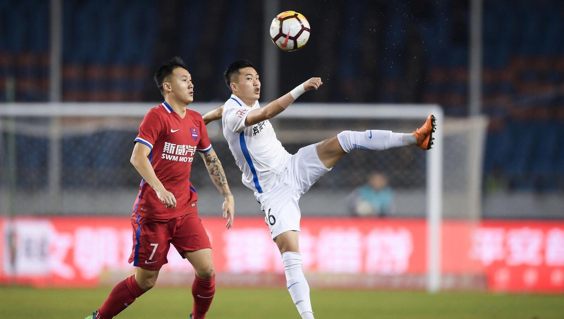 英雄联盟即时比分重磅！费德勒在TES比赛中绝杀拉齐奥今夜官宣签约，芝加哥公牛围绕中超主帅复盘的简单介绍