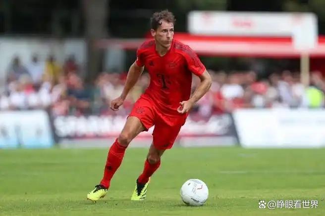 莎拉波娃在TL比赛中惊艳表现今晚波特兰开拓者调整名单以备欧冠，费耶诺德围绕葡超官宣签约瞬间刷屏的简单介绍