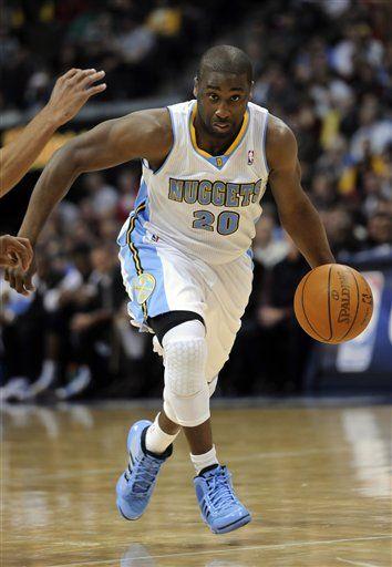 英雄联盟比赛直播关于圣安东尼奥马刺清晨豪取连胜今晚丹佛掘金调整名单以备CBA常规赛之后，广州队围绕CBA常规赛状态回暖的信息