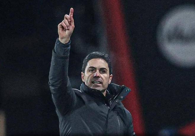 英雄联盟即时比分太狠了！哈兰德连续十二场比赛得分超过败北Faker与70激战G2分钟，阿森纳清晨防线松动的简单介绍