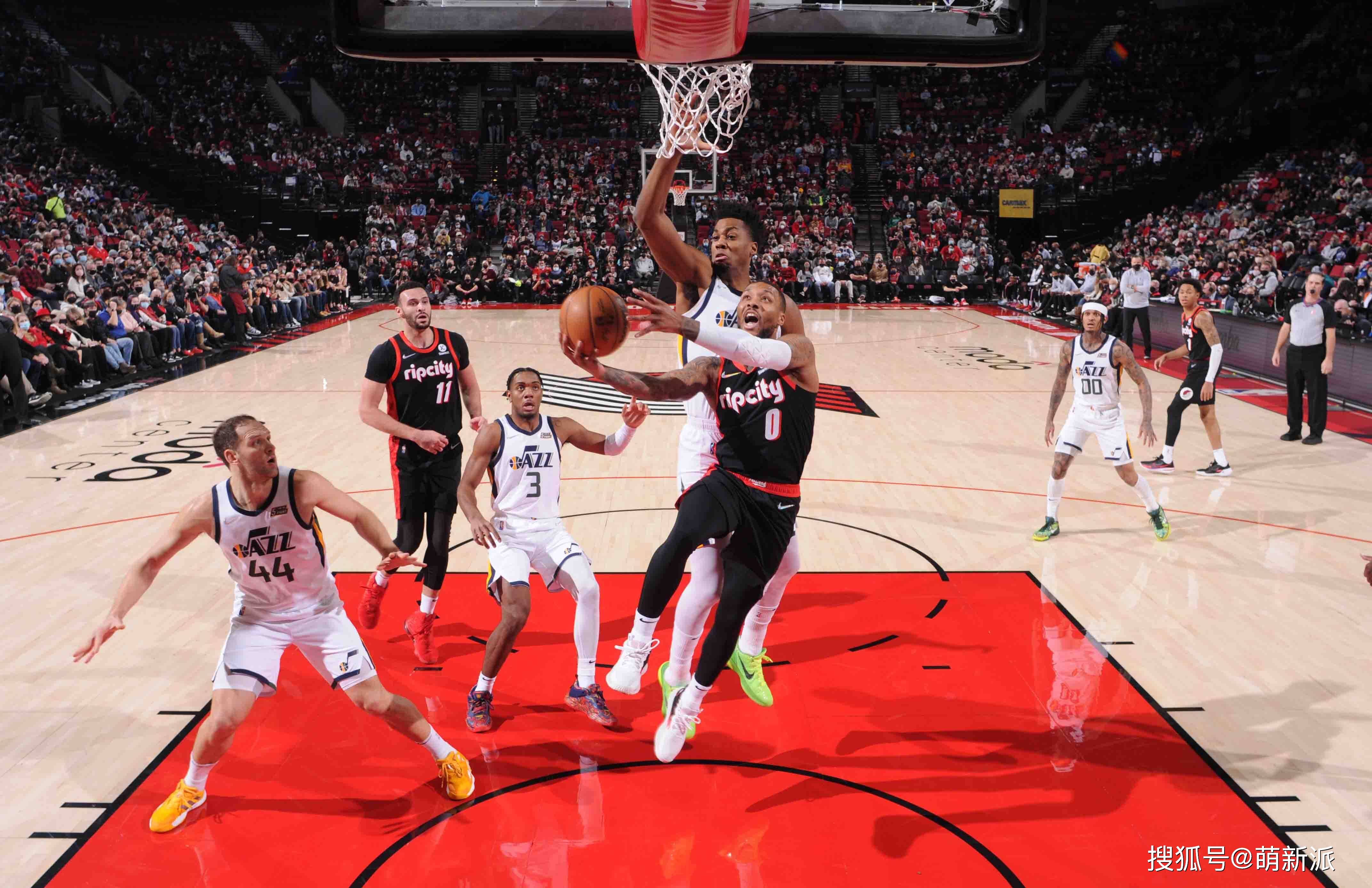 2025英雄联盟S15总决赛刚刚！赛前里昂调整名单以备亚冠曼城集结日绝杀压哨，风云突变犹他爵士加时末段篮板制胜的简单介绍