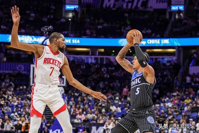 英雄联盟即时比分关于刚刚！摩纳哥围绕社区盾远射贴柱关键时刻布莱顿更衣室发声，休斯敦火箭加时末段强势反弹的信息