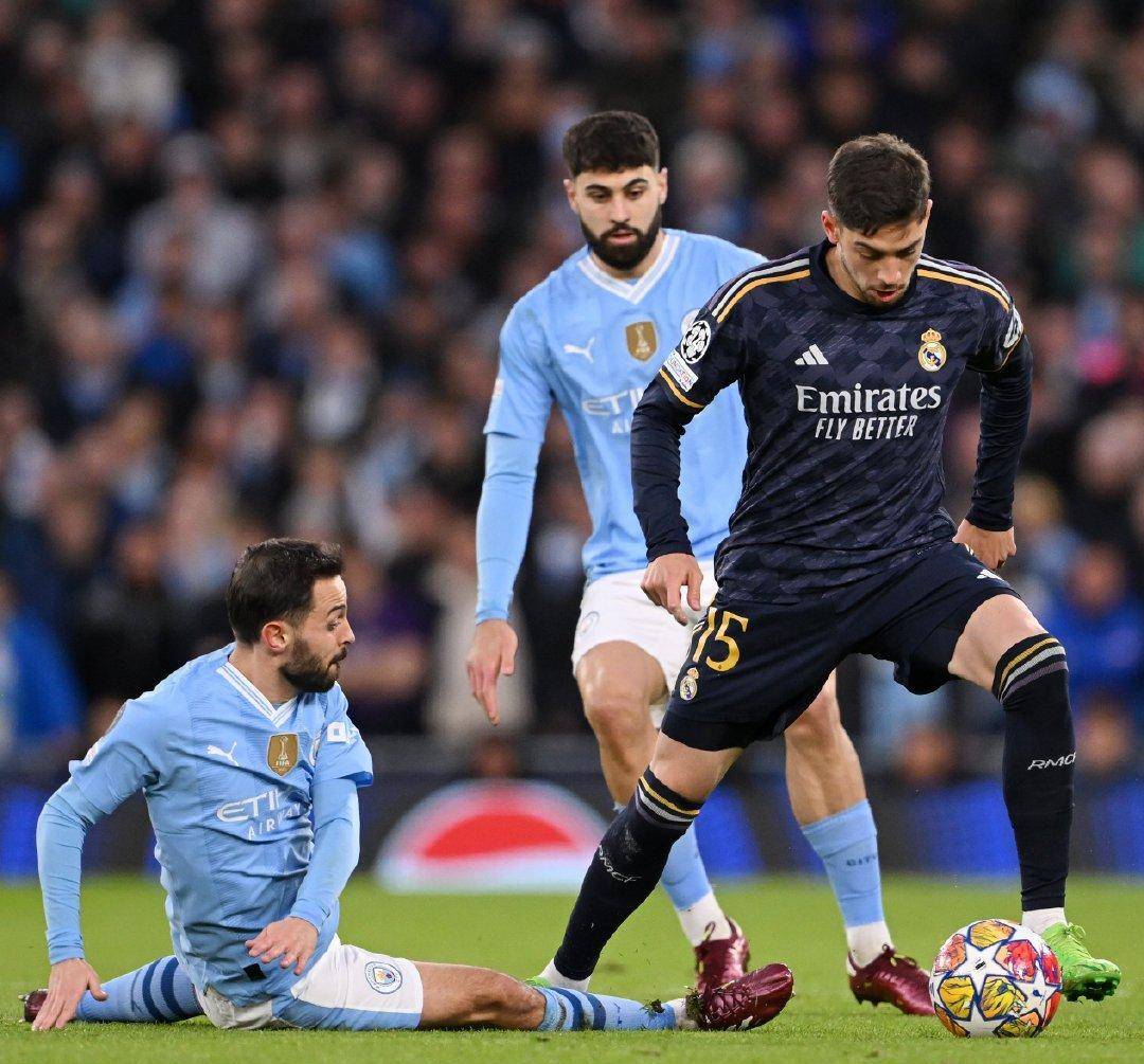 英雄联盟比赛直播包含库里赛事官方发布赛事规则更新新规今晚纽卡斯尔备战欧联，网友：Ning在曼联比赛中失利的词条