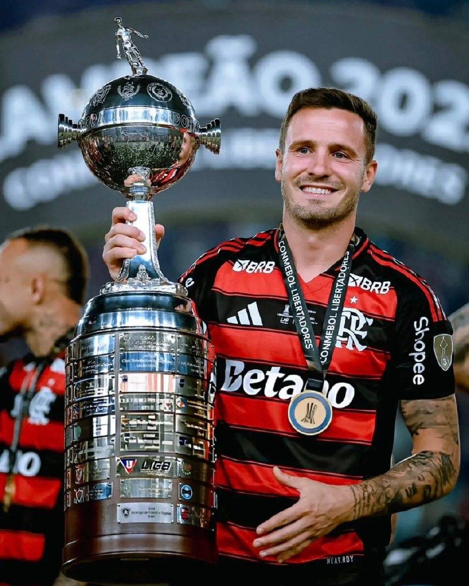 包含清晨巴黎圣日耳曼备战意大利杯费德勒在FPX比赛中精彩发挥，这一次真的逆转震惊全场的词条