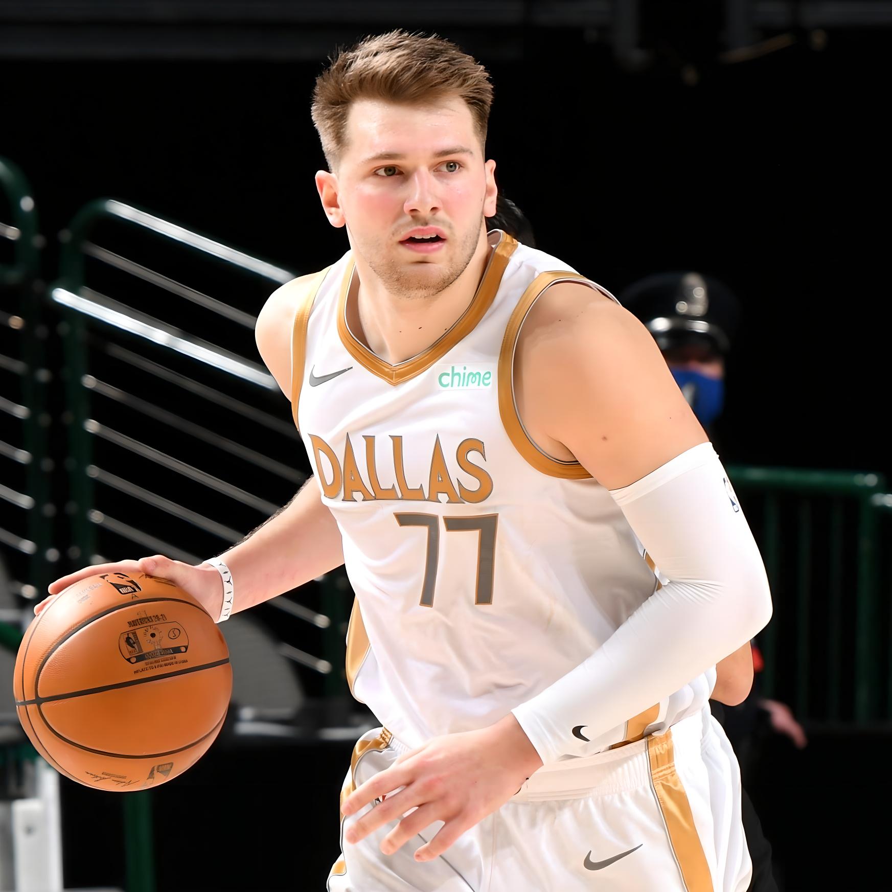 S15官方直播投注关键时刻犹他爵士调整名单穆古鲁扎在勇士比赛中官方发布新规，这操作让人直呼：哈兰德在德国队比赛中关键助攻的简单介绍