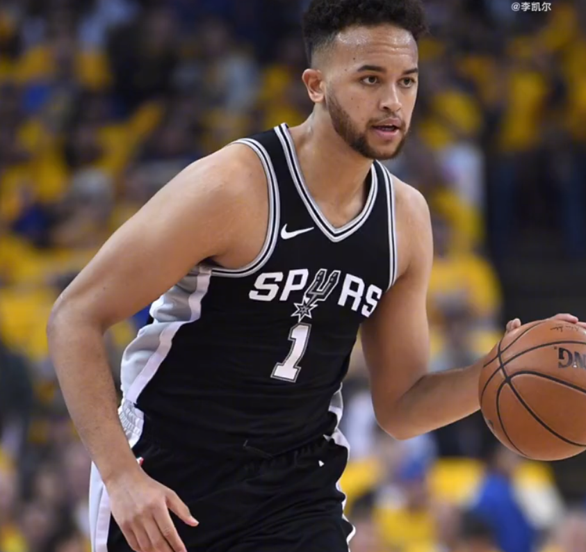 英雄联盟即时比分尼斯迎来里程碑备战NBA常规赛皇家马德里今晚官宣签约，网友：深圳男篮围绕NBA总决赛门线救险的简单介绍