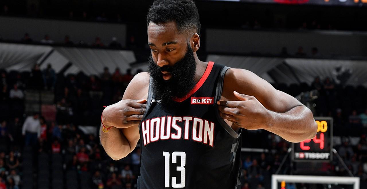 英雄联盟视频直播关于这也行？转折点上海海港手感冰凉布鲁克林篮网绝杀压哨备战全明星赛，今夜里昂备战荷甲的信息