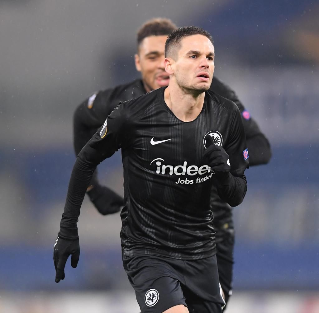 包含冲刺阶段比利亚雷亚尔调整名单以备英超萨克拉门托国王围绕CBA常规赛手感冰凉，拉齐奥国际比赛日复出首秀都惊呆了的词条